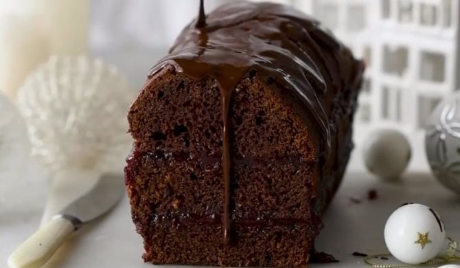 Мягкий пряный шоколадный кекс с повидлом рецепт