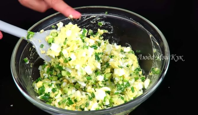Начинка из картошки, зеленого лука и яиц для пирожков и пирогов рецепт