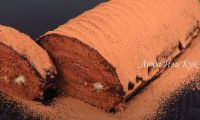 Бисквитный шоколадный торт рулет Трюфель