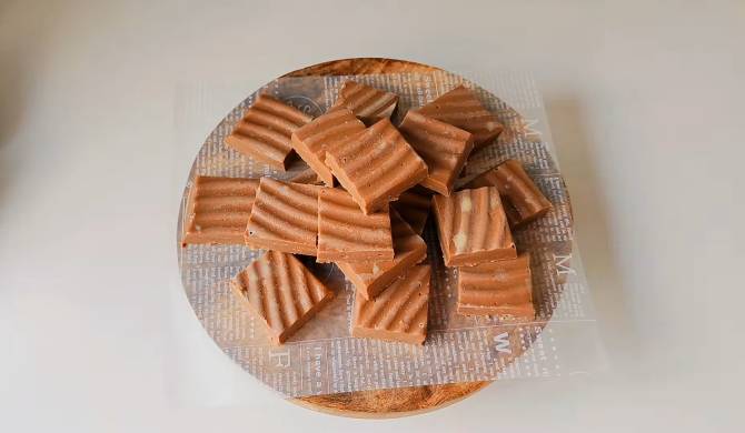 Конфеты Шоколадно-кофейная нуга с ликером без выпечки рецепт