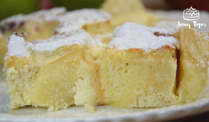 Бисквитный пирог в духовке с яблоками и творогом рецепт