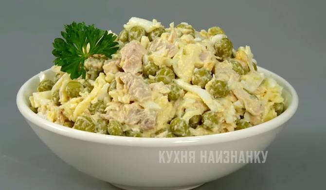 Морковный салат с сыром и яйцом