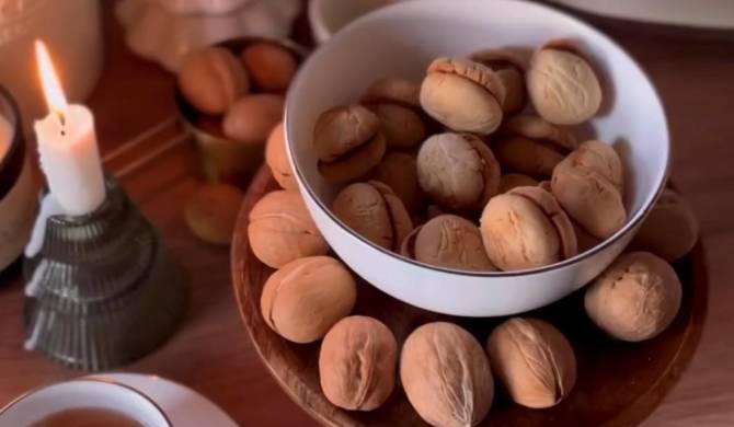 Видео Печенье орешки со сгущенкой без орешницы рецепт