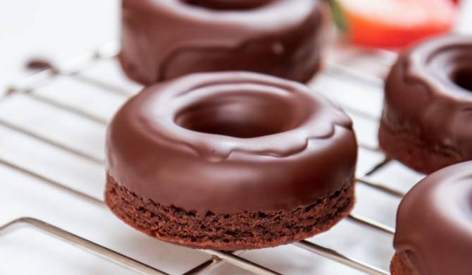 Шоколадные пончики донатс рецепт