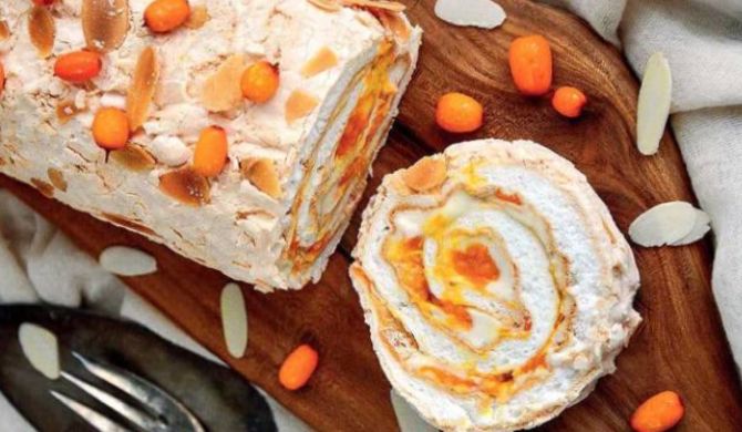 Насыпной пирог с клубникой, пошаговый рецепт на ккал, фото, ингредиенты - Natalya LF