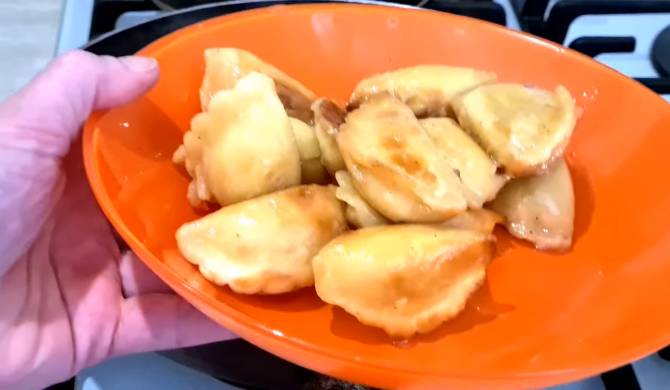 Жареные вареники с картошкой на сковороде замороженные рецепт