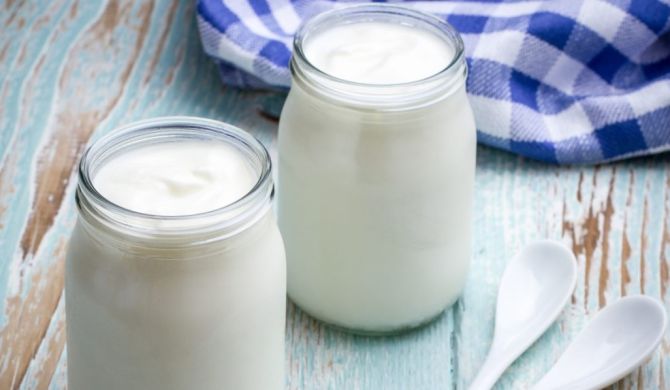 Как сделать йогурт в йогуртнице из молока с закваской рецепт