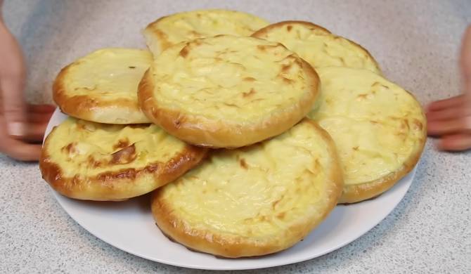 Уральские шаньги с картошкой из дрожжевого теста в духовке рецепт