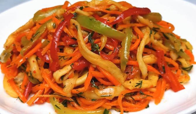 Корейский салат из кабачков, перца и моркови рецепт
