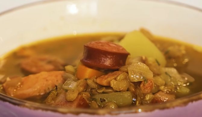 Чечевичный суп с копченостями от Ивлева Константина рецепт