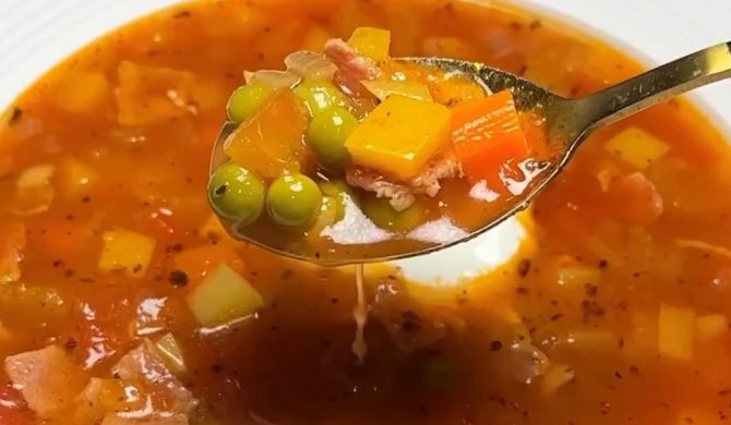 Овощной суп с беконом, томатами и сельдереем рецепт