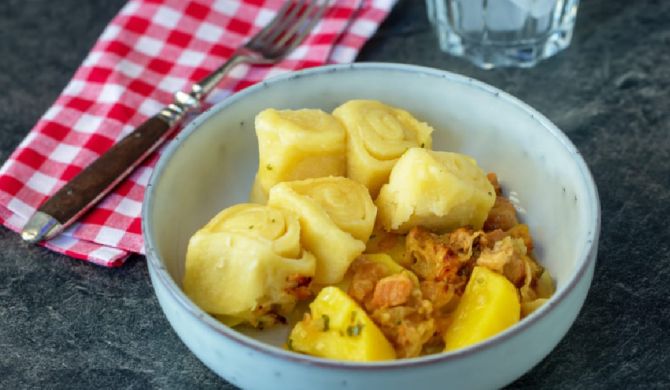 Немецкие Штрудли с картофелем и мясом рецепт