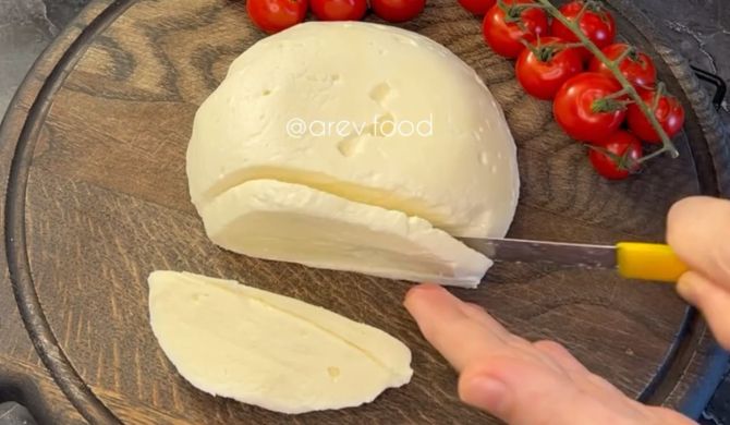 Домашний сыр моцарелла из молока с уксусом рецепт