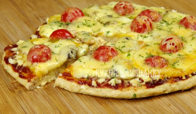 Мясная пицца без теста с картошкой, грибами и сыром рецепт