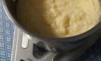 Как варить кукурузную кашу на молоке и воде в кастрюле на плите