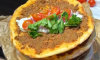 Лахмаджун пицца с фаршем по турецки