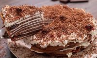 Блинный шоколадно-вишнёвый торт с творогом Просто Кухня