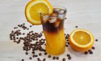 Холодный Бамбл кофе с апельсиновым соком