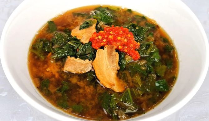 Корейский суп со свининой и ботвой редиски рецепт