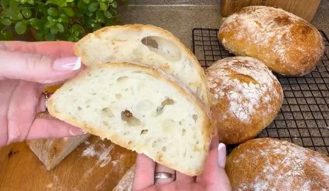 Итальянский хлеб Чиабатта на дрожжах в духовке рецепт