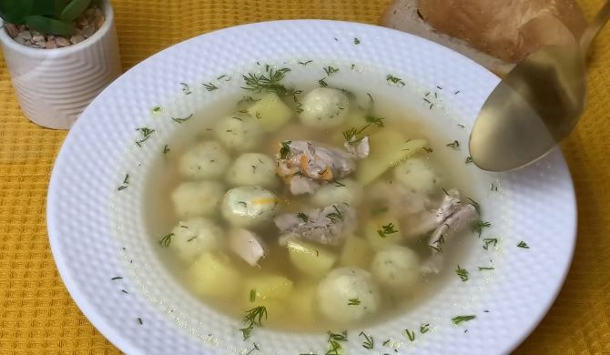 Суп с курицей, картошкой и сырными шариками рецепт