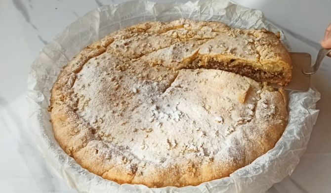Пирог на сметане с грецкими орехами и сахаром рецепт
