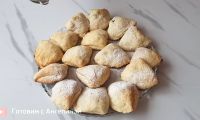 Творожное печенье с грецкими орехами и изюмом