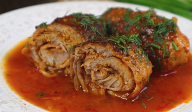 Тушеное мясо свинины в томатном соусе на сковороде рецепт