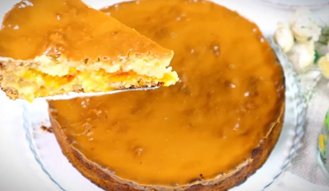 Пирог с абрикосами и сметанной заливкой рецепт